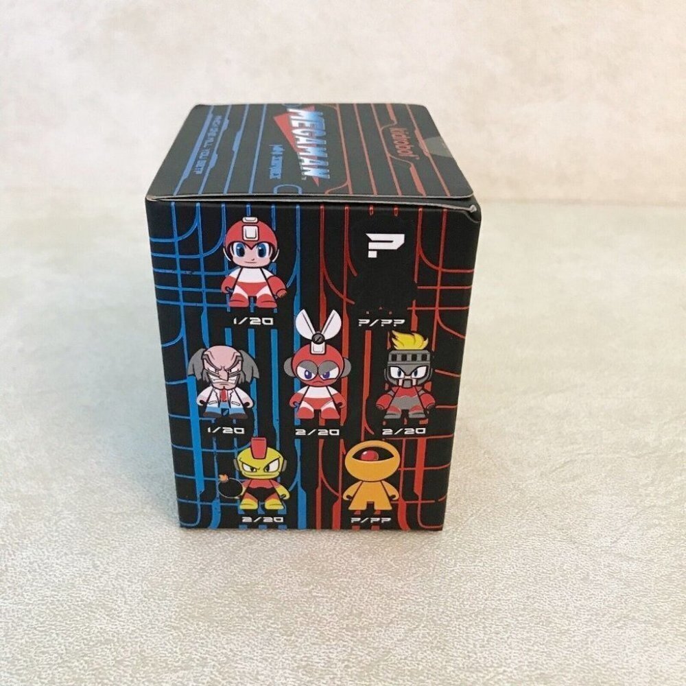 Kidrobot Megaman Mini Series Unopened Blind Box Vinyl Figure New Capcom New - Picture 3 of 12